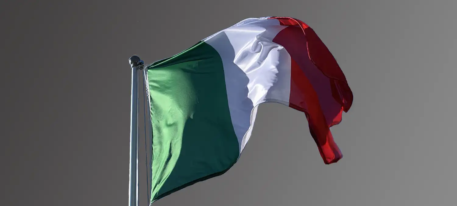 tricolore al pennone